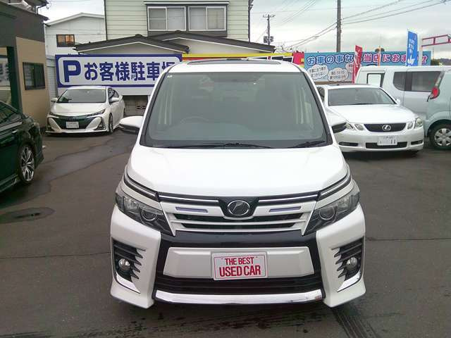 ヴォクシー2.0 ZS 4WD