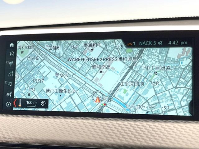 �������i�r:��̊��̂���i�r�́A����������ԓ������o���Ă���܂��B�I�[�f�B�I�@�\���[�����Ă���܂��̂ŁA�^�]�����y���߂܂���