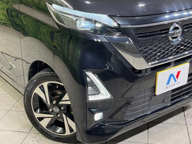 �yLED�w�b�h���C�g�z���V����ԑ��s�����ǍD�Ȏ��E���m�ۂ����S���ĉ^�]�ł��鍂�P�xLED�w�b�h���C�g�𑕔�!�_�����x�������A����d�͂��}�����Ă��܂��B