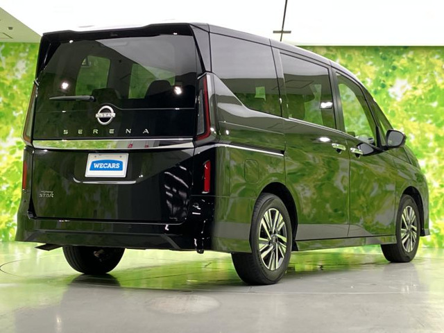 セレナ2.0 ハイウェイスターV