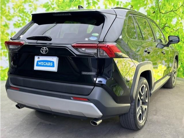 RAV42.0 アドベンチャー 4WD