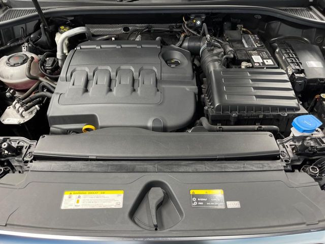 ●当店では、各メーカーの専用診断テスターを導入。国家資格を持つテクニカルスタッフも常駐しておりますので、万が一の際にも安心してご利用いただけます。