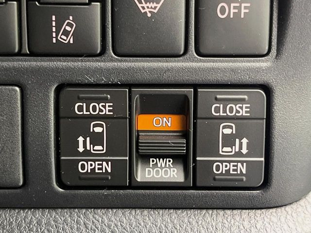 ヴォクシー1.8 ハイブリッド ZS 煌II