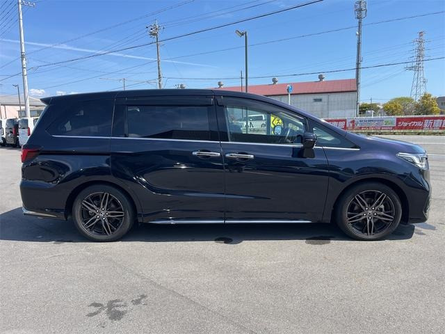 オデッセイ2.0 e:HEV アブソルート EX