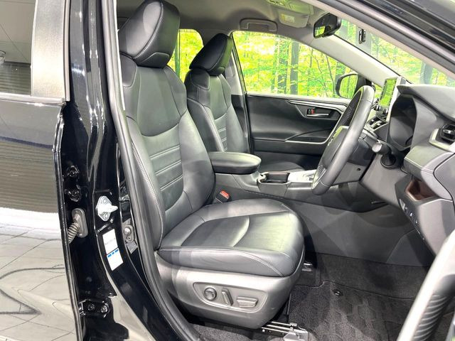 �y���烌�U�[�V�[�g�z����̂ӂ���肪�e�ՂŃ����e�i���X�����ȒP�ȁA�@�\���ɗD��鍇����v���̗p�����㎿�ȃV�[�g�ł��B����S�n���悭�A���������ӂ��S�n�ǂ��ԓ���Ԃ����o���Ă���܂��B