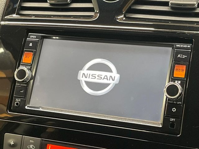 セレナ2.0 ハイウェイスター S-HYBRID