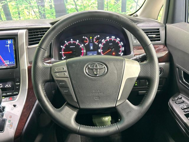 �y�����v�����X�e�A�����O�z�㎿�Ȋv���g�p���邱�ƂŁA��ɂ����������݂ƂĂ��^�]���₷���n���h���ł���