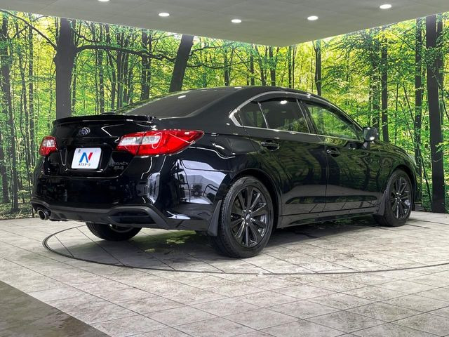 ☆全国のネクステージからお取り寄せが可能※!遠方の店舗に展示してあるクルマが気になる場合も、最寄りの店舗でご覧いただくことが可能です!是非私たちに要望をお聞かせください!※別途費用