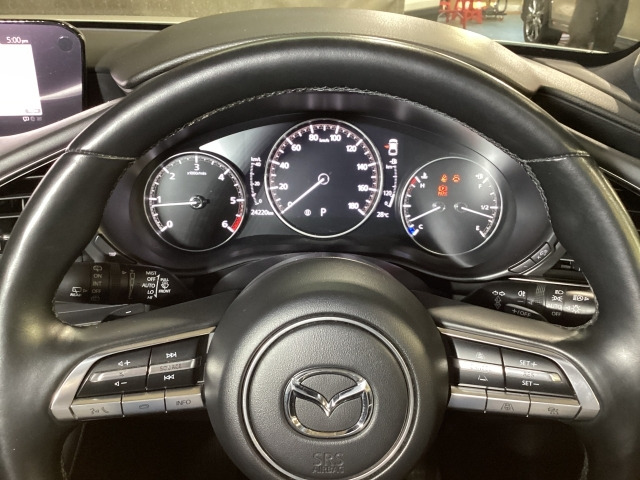 MAZDA3ファストバック1.8 XD Lパッケージ 4WD