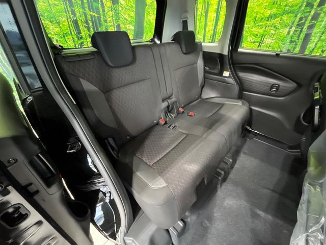 ���i���ȃI���W�i���t���A�}�b�g���I�v�V�����ɂĂ��p�ӂ��Ă���܂��B���D���ȃf�U�C����J���[�����Ԃɍ��킹�đI��ł����������Ƃ��ł��܂���