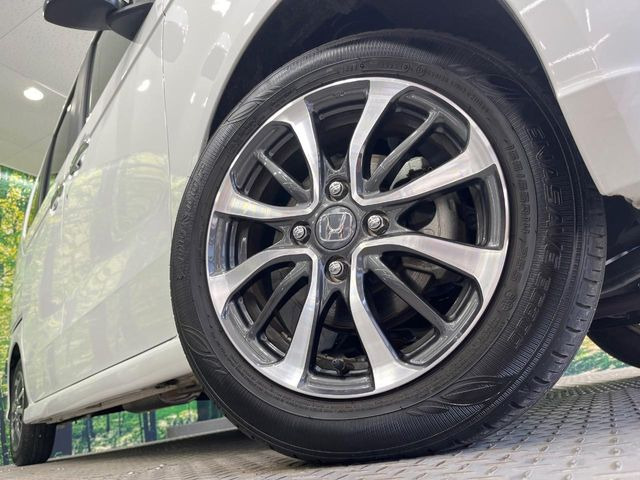 �y����14�C���`�A���~�z�C�[���z�O�ςɃ}�b�`���������A���~�z�C�[���𑕒����Ă���܂��B�e��ЊO�A���~�z�C�[����A�X�^�b�h���X�^�C�����戵�����Ă���܂��B���񂲑��k����������