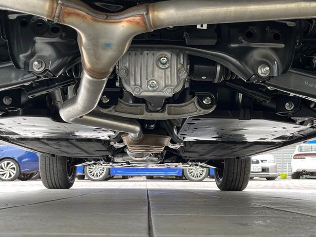 ����肪���ꂢ�Ȃ����ɁA�h�K���H�̎{�H���I�X�X���B�~��n��͂������A���ݕ��ɂ��Z���̕���A��Ń}�����E�E�B���^�[�X�|�[�c���������ɂ��D�]���������Ă���܂��B