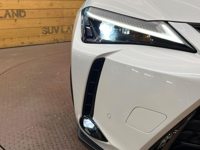 �yLED�w�b�h���C�g�z���V����ԑ��s�����ǍD�Ȏ��E���m�ۂ����S���ĉ^�]�ł��鍂�P�xLED�w�b�h���C�g�𑕔�!�_�����x�������A����d�͂��}�����Ă��܂��B