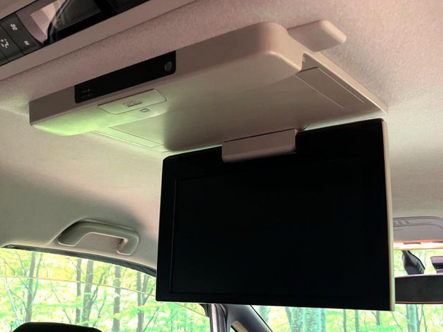 ヴォクシー1.8 ハイブリッド V