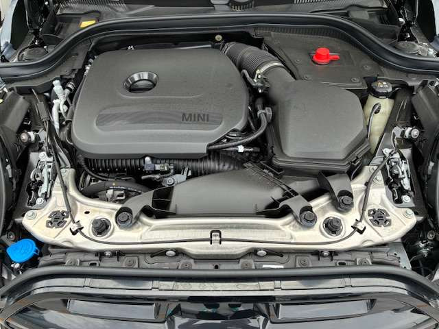 ミニコンバーチブルジョン・クーパー・ワークス