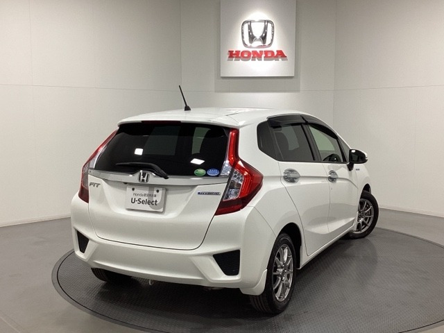 フィット1.5 ハイブリッド Lパッケージ