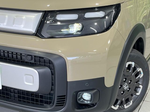 �yLED�w�b�h���C�g�z���V����ԑ��s�����ǍD�Ȏ��E���m�ۂ����S���ĉ^�]�ł��鍂�P�xLED�w�b�h���C�g�𑕔�!�_�����x�������A����d�͂��}�����Ă��܂��B