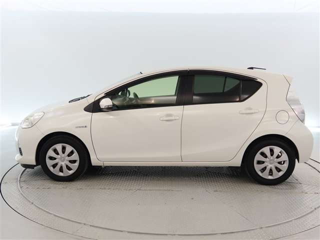 アクア1.5 G ブラックソフトレザーセレクション