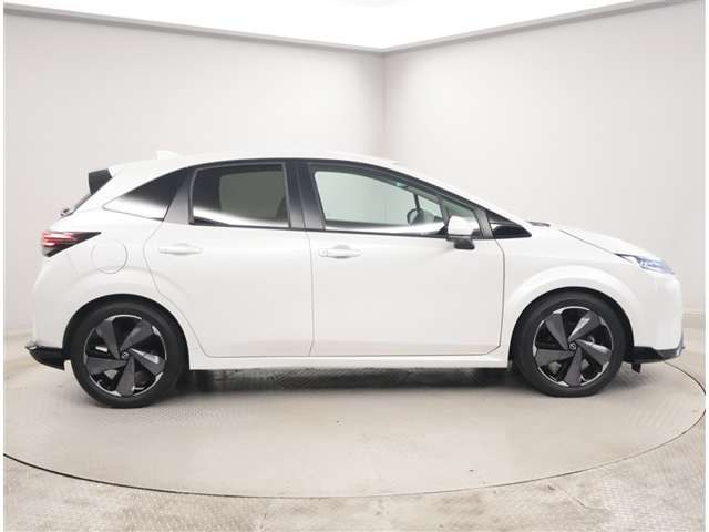 ノートオーラ1.2 G レザーエディション