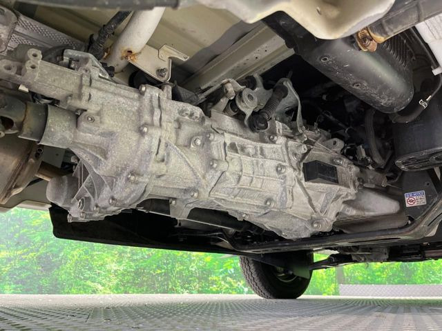 ����肪���ꂢ�Ȃ����ɁA�h�K���H�̎{�H���I�X�X���B�~��n��͂������A���ݕ��ɂ��Z���̕���A��Ń}�����E�E�B���^�[�X�|�[�c���������ɑ�ύD�]���������Ă���܂��B