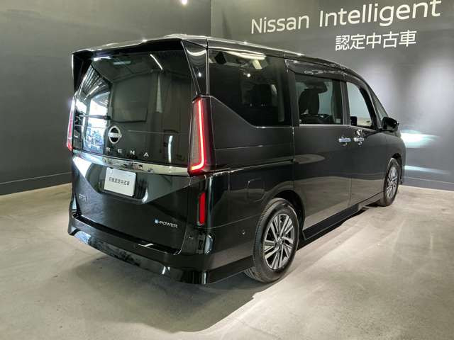 セレナ1.4 e-POWER ハイウェイスターV