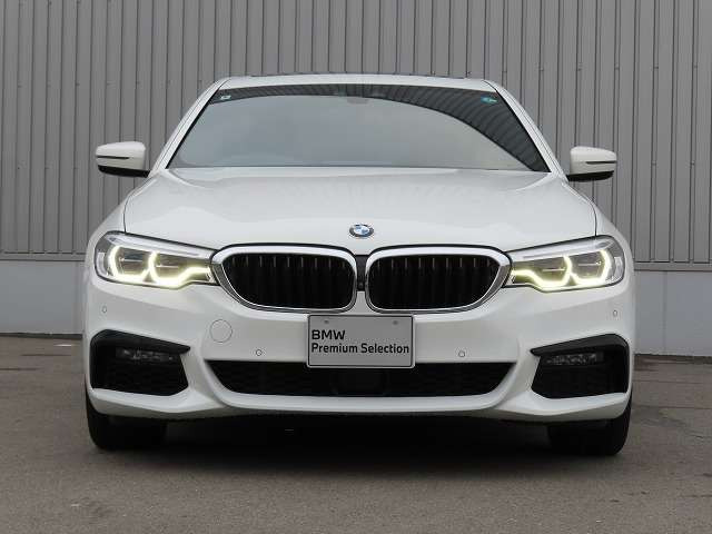 5シリーズセダン540i xドライブ Mスポーツ 4WD