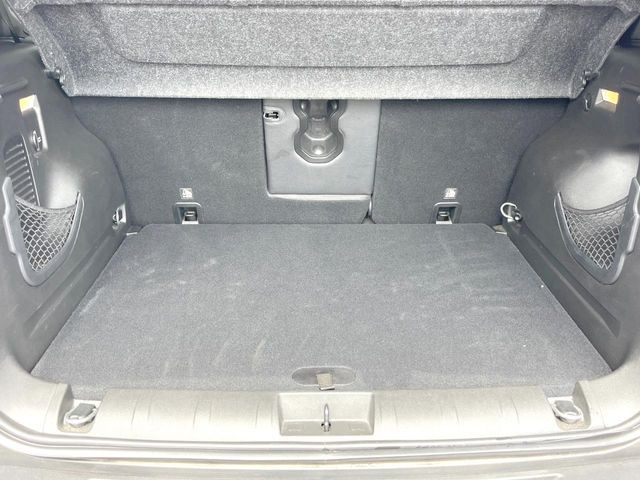 ���g�����N���[��:����L������e�X�y�[�X!���ꂾ���̍L��������΂��������⃌�W���[�Ȃǂɂ��œK�ł�!�g�p�������Ȃ����ꂢ�ȏ�Ԃ��ێ����Ă���܂��B