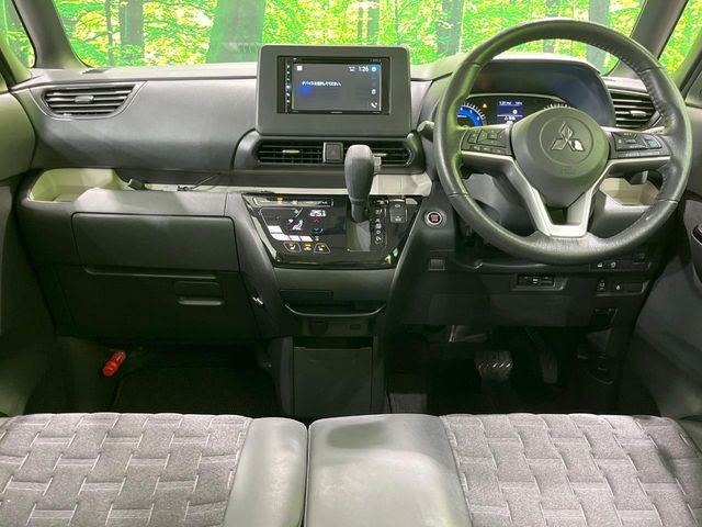 デリカミニT プレミアム