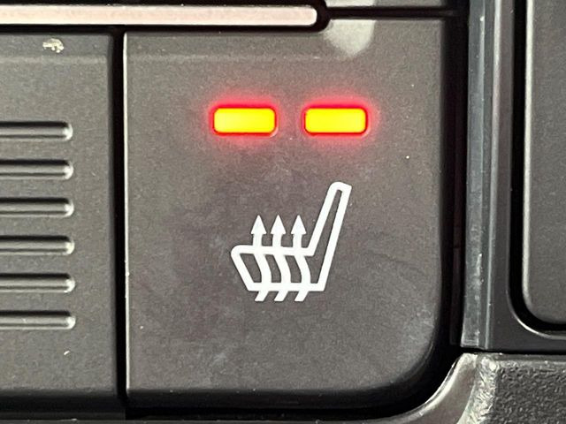 �y�V�[�g�q�[�^�[�z�������ɏd�󂷂�V�[�g�q�[�^�[!�G�A�R����葁�����܂��Ă����̂Ŋ�����̐l�����S�ł��ˁ�G�A�R���̉����͊������邩����A�Ƃ������ɂ����������߂ł��B