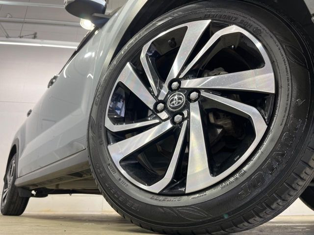 �y����17�C���`�A���~�z�C�[���z�O�ςɃ}�b�`���������A���~�z�C�[���𑕒����Ă���܂��B�e��ЊO�A���~�z�C�[����A�X�^�b�h���X�^�C�����戵�����Ă���܂��B���񂲑��k����������