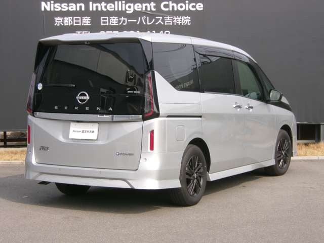 セレナ1.4 e-POWER ハイウェイスターV 90周年記念車