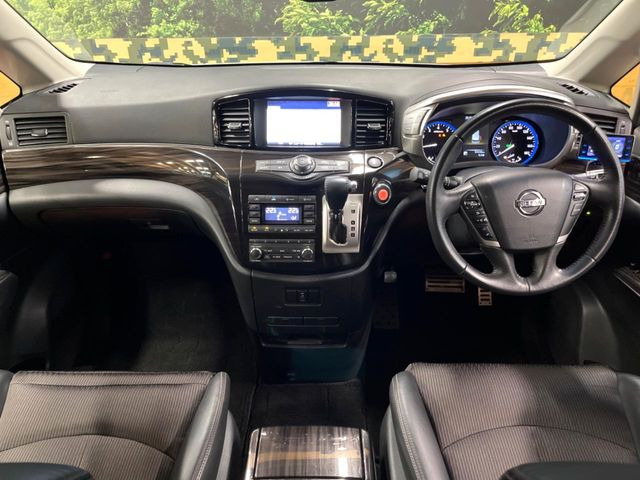 エルグランド2.5 250ハイウェイスターS