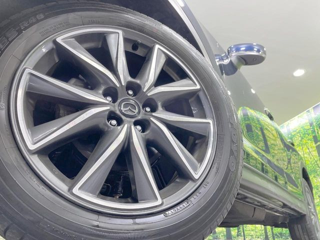 �y����19�C���`�A���~�z�C�[���z�O�ςɃ}�b�`���������A���~�z�C�[���𑕒����Ă���܂��B�e��ЊO�A���~�z�C�[����A�X�^�b�h���X�^�C�����戵�����Ă���܂��B���񂲑��k����������