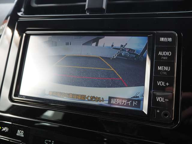 プリウス1.8 S E-Four 4WD