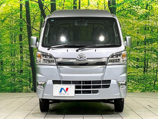 ���Ђł́A�S�ԁw�C�����Ȃ��x�̂��Ԃ̂ݎ�舵���Ă���܂��B��C�o�C���[�ɂ�錵�I�����d����̌�A���Ɍ�̎ԗ��`�F�b�N���s���A�l�N�X�e�[�W���F�肵�����i���Ȓ��ÎԂ����񋟂��Ă���܂��B