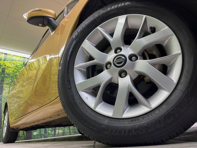 �y����15�C���`�A���~�z�C�[���z�O�ςɃ}�b�`���������A���~�z�C�[���𑕒����Ă���܂��B�e��ЊO�A���~�z�C�[����A�X�^�b�h���X�^�C�����戵�����Ă���܂��B���񂲑��k����������