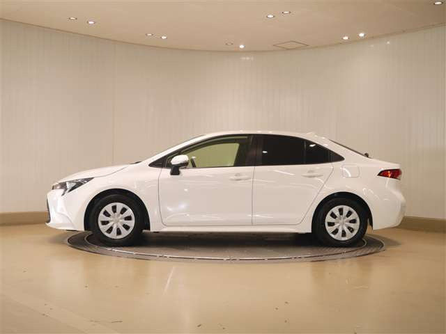 カローラ1.8 ハイブリッド X