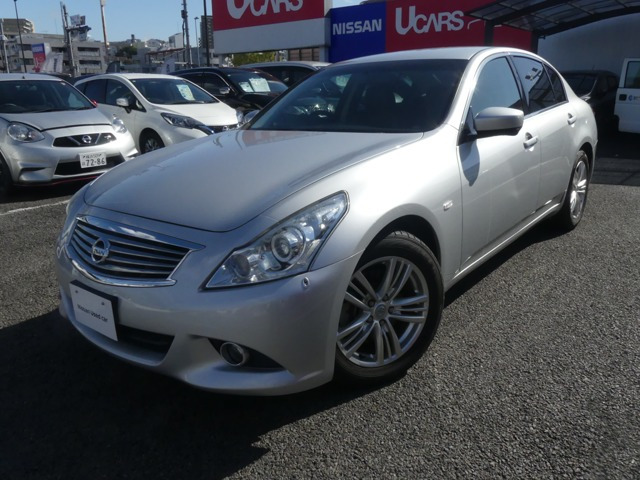 スカイライン2.5 250GT