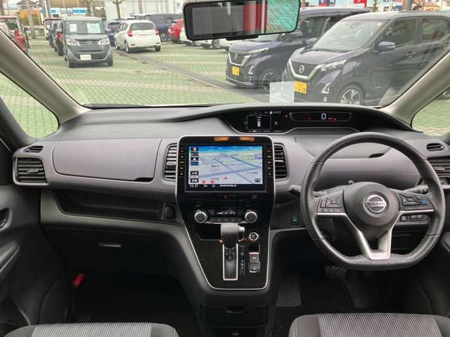 セレナ2.0 ハイウェイスターV