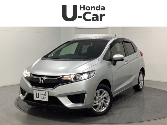 フィット1.5 ハイブリッド Fパッケージ 4WD