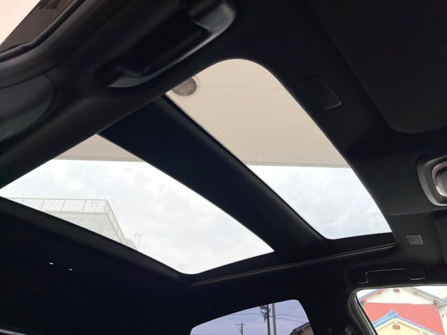 クラウンスポーツ2.5 Z E-Four 4WD