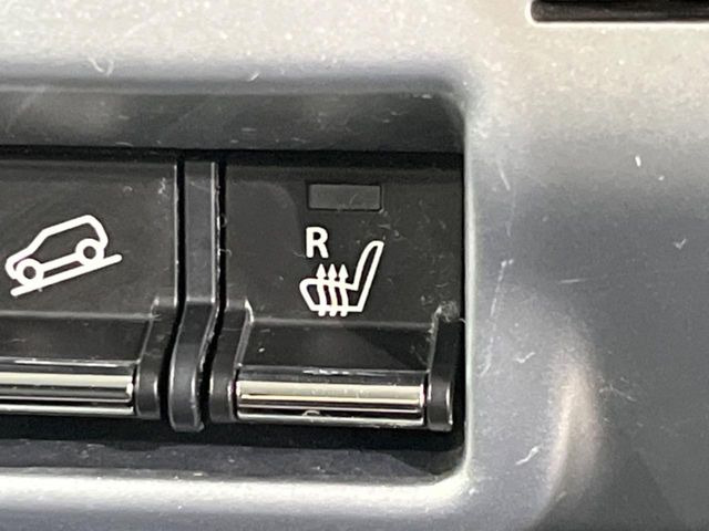 �y�V�[�g�q�[�^�[�z�������ɏd�󂷂�V�[�g�q�[�^�[!�G�A�R����葁�����܂��Ă����̂Ŋ�����̐l�����S�ł��ˁ�G�A�R���̉����͊������邩����A�Ƃ������ɂ����������߂ł��B