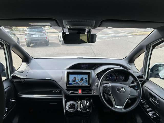 ノア1.8 ハイブリッド G