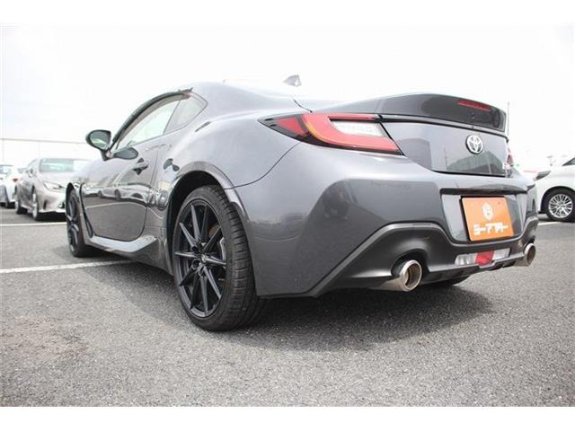 ���Ǝҗl�ւ̔̔��͂��f�肳���Ă��������܂��B �Ԍ������ԗ��̏ꍇ�́A�Ԍ����擾�������x�������z�ŕ\�����Ă���܂��B