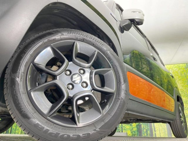 �y�����A���~�z�C�[���z�O�ςɃ}�b�`���������A���~�z�C�[���𑕒����Ă���܂��B�e��ЊO�A���~�z�C�[����A�X�^�b�h���X�^�C�����戵�����Ă���܂��B���񂲑��k����������