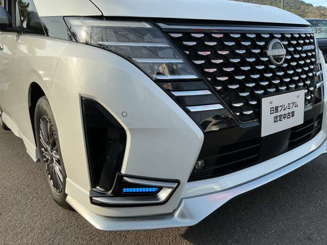 セレナ1.4 e-POWER AUTECH