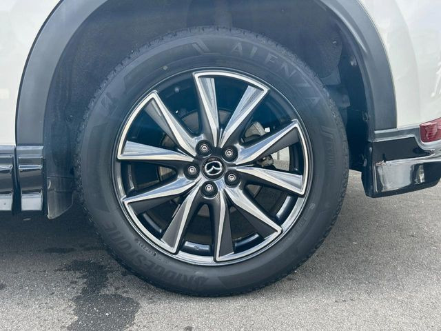 �y����19�C���`�A���~�z�C�[���z�O�ςɃ}�b�`���������A���~�z�C�[���𑕒����Ă���܂��B�e��ЊO�A���~�z�C�[����A�X�^�b�h���X�^�C�����戵�����Ă���܂��B���񂲑��k����������