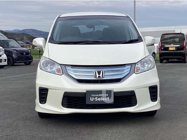 フリードハイブリッド1.5 ジャストセレクション