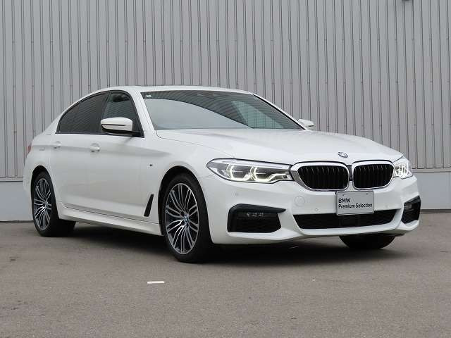 5シリーズセダン540i xドライブ Mスポーツ 4WD