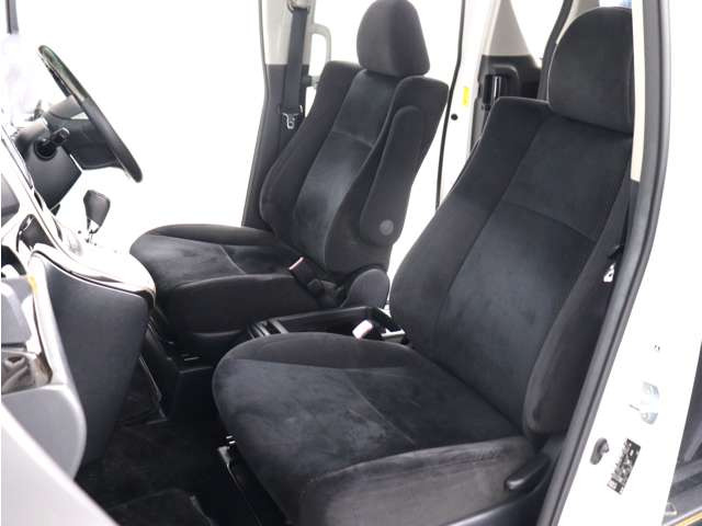 �ǉ��̂��ʐ^�⓮��ȂǁA���[����LINE�ł�����ł��܂�!�C�ɂȂ�_������΂ǂ�Ȃ��Ƃł����X�^�b�t�܂ł��\���t������������